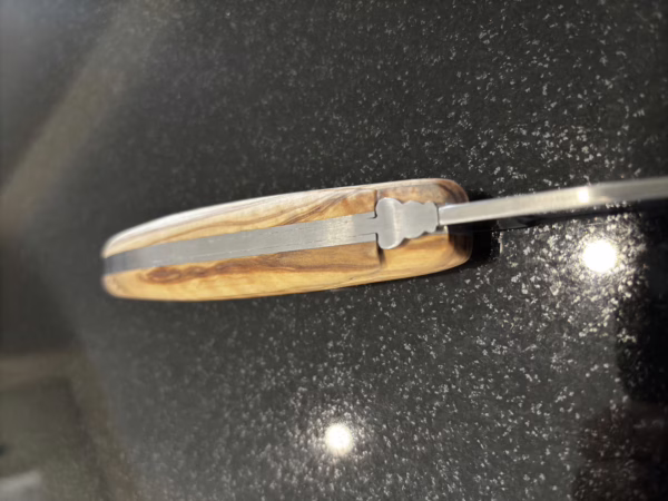 couteau_laguiole_outil_12CM_plein_manche_graver_olivier_inox